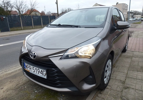 Toyota Yaris cena 39950 przebieg: 127900, rok produkcji 2019 z Kalisz małe 106